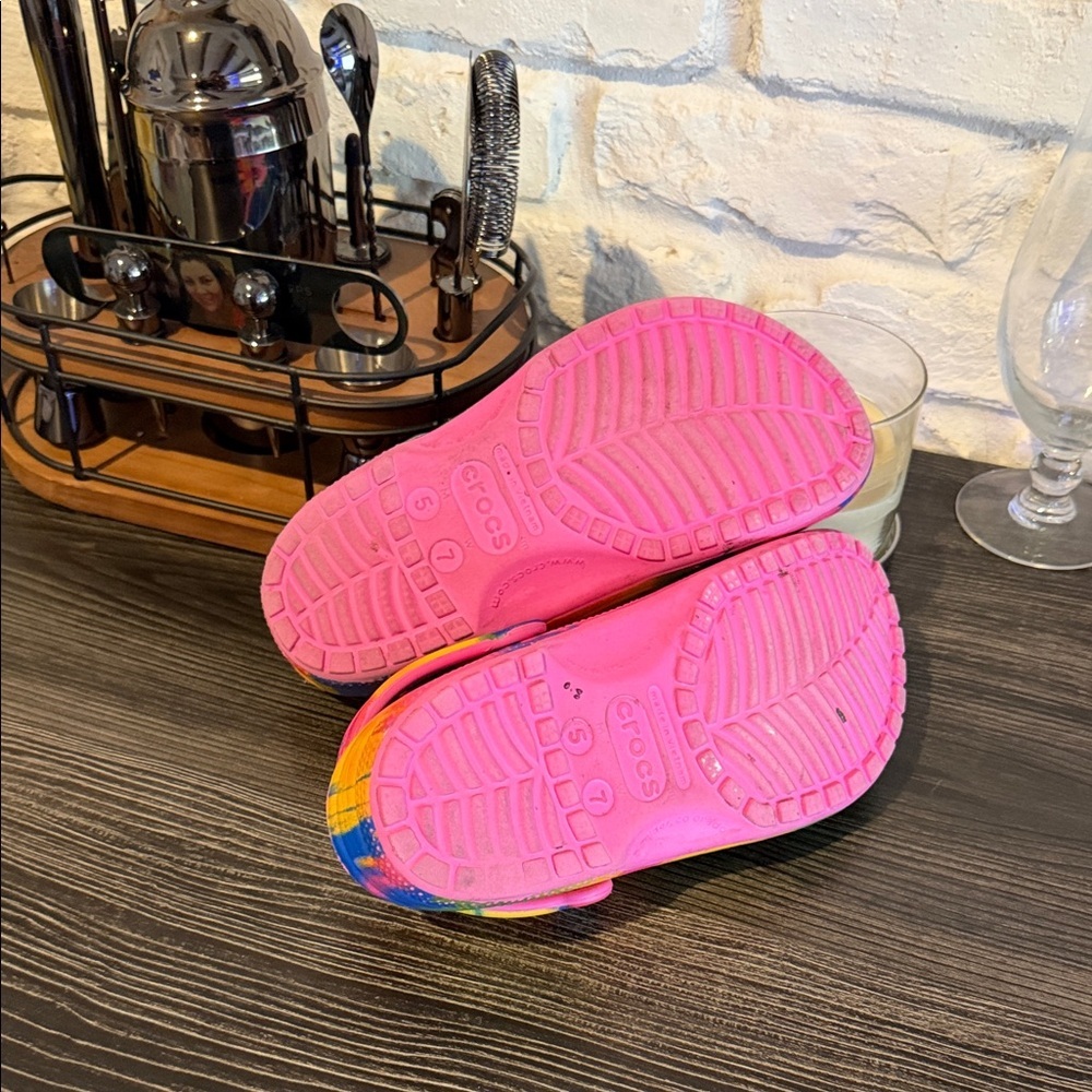 Tiedye CROCS - Picture 8 of 8